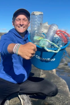 CleanSea Örhängen & Armband-Action Taker Armband 1kg Havsblå/Saltvit