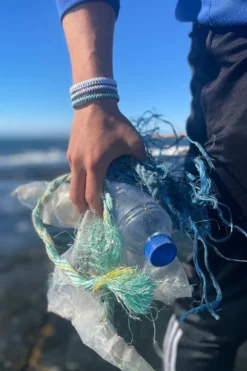 CleanSea Örhängen & Armband-Action Taker Armband 1kg Havsblå/Saltvit
