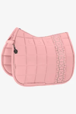 Eskadron Schabrak & Huvor|Eskadron-Dressyrschabrak Big Square Platinum-25 Soft Rouge