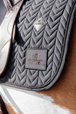 Kentucky Horsewear Schabrak & Huvor-Fiskben Tävlingsschabrak Svart