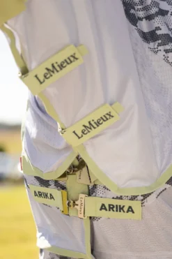 LeMieux Flugskydd|Lemieux-Flugtäcke Arika Camo-Tek Macaron