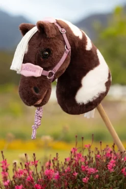 Barn LeMieux Käpphästar|Lemieux-Grimma + Grimskaft Vogue Käpphäst Mallow