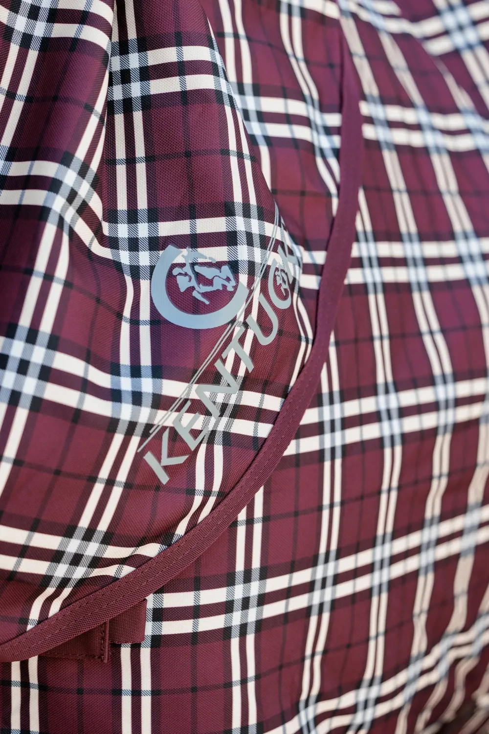 Kentucky Horsewear Hästtäcken & Flughuvor|Kentucky Horsewear-Has Cofort 100g Bordeaux/Rutig