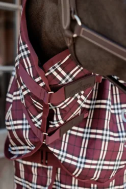 Kentucky Horsewear Hästtäcken & Flughuvor|Kentucky Horsewear-Has Cofort 0g Bordeaux/Rutig