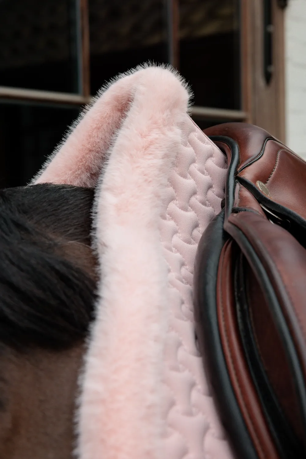 Kentucky Horsewear Kentucky Horsewear|Schabrak & Huvor-Hoppschabrak Fuskpäls Old Rose