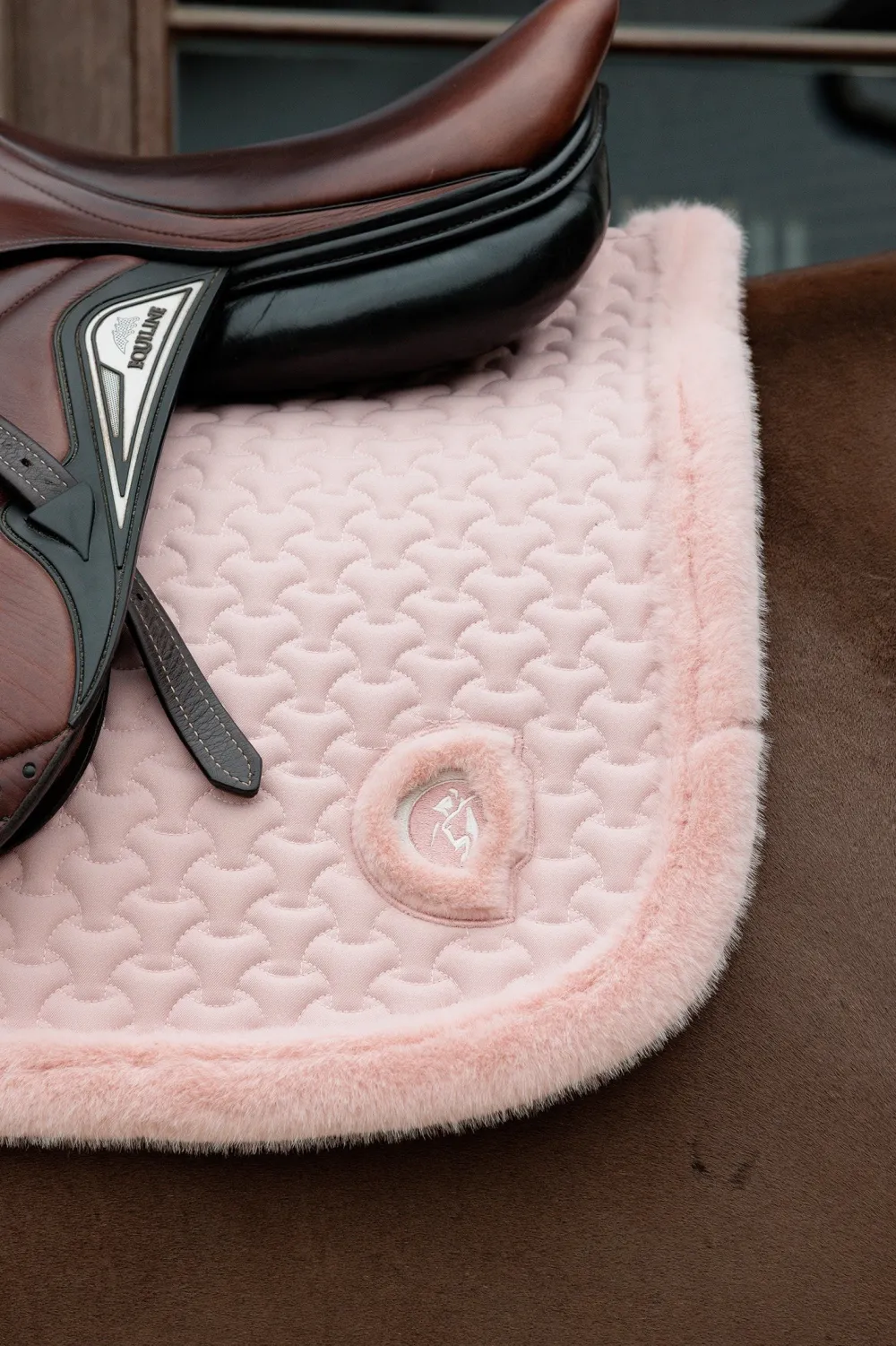 Kentucky Horsewear Kentucky Horsewear|Schabrak & Huvor-Hoppschabrak Fuskpäls Old Rose