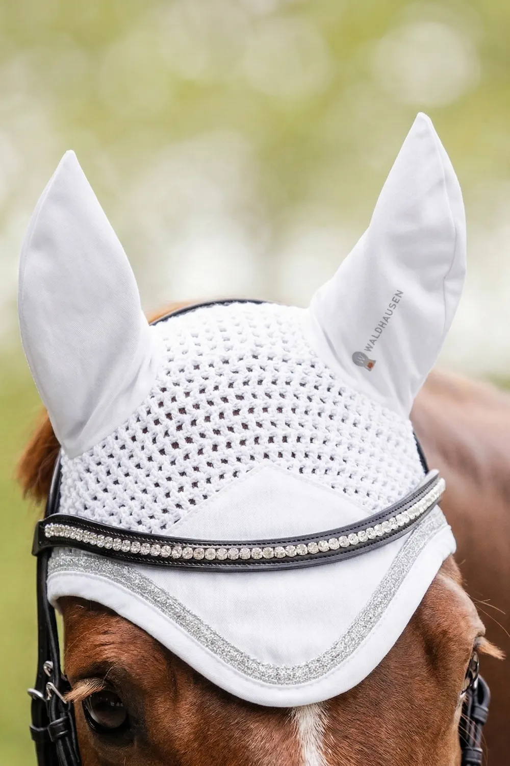 Waldhausen Schabrak & Huvor-Huva Competition Vit