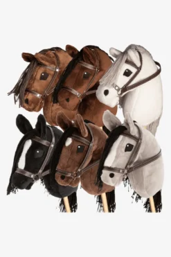 Barn Källquist Equestrian Käpphästar|Källquist Equestrian-Käpphäst CC