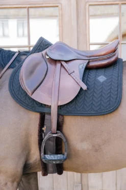 Kentucky Horsewear Kentucky Horsewear|Schabrak & Huvor-Metal Chain Set Svart