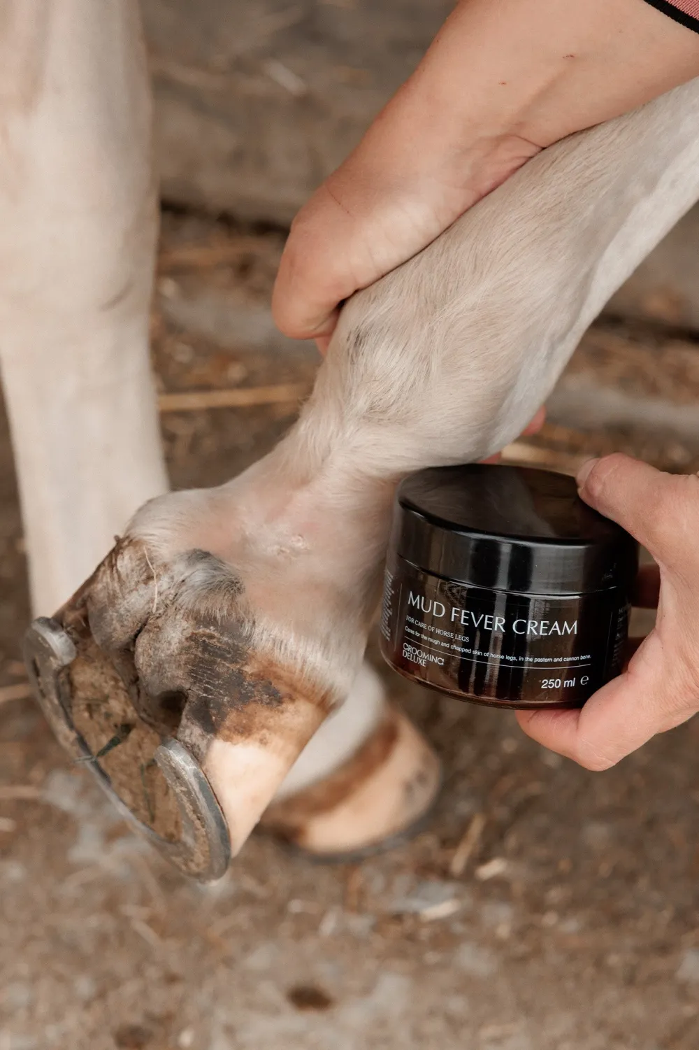 Grooming Deluxe Grooming Deluxe-Mud Fever Creme Plus 250ml