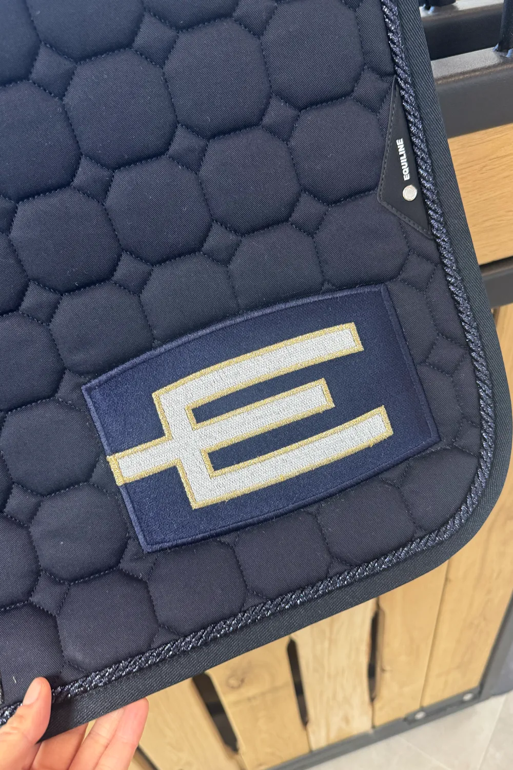 Equiline Schabrak & Huvor|Equiline-Octagon Hoppschabrak E-Logga