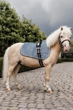 Kentucky Horsewear Kentucky Horsewear|Schabrak & Huvor-Schabrak Velvet Ponny Ljusblå