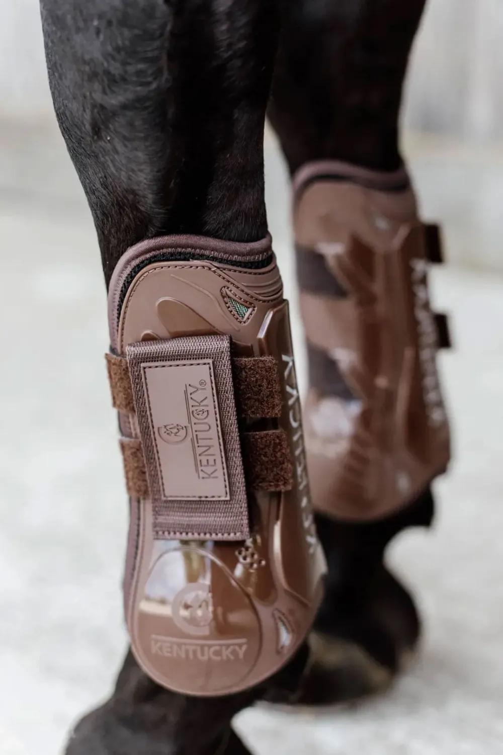 Kentucky Horsewear Benskydd & Benlindor-Senskydd Velcro Brun