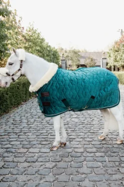 Kentucky Horsewear Hästtäcken & Flughuvor-Show Rug Velvet Tiny 160g Emerald