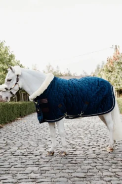 Kentucky Horsewear Hästtäcken & Flughuvor|Kentucky Horsewear-Show Rug Vevet Tiny 160g Navy
