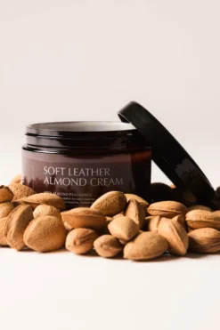 Grooming Deluxe Grooming Deluxe|Skötsel & Hästvård-Soft Almond Läderkräm 450ml