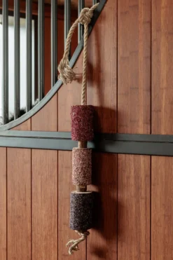 Grooming Deluxe Grooming Deluxe|Hästleksaker & Aktivering-Träleksak Enhörning Joy Rosa