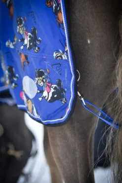 Källquist Hästtäcken & Flughuvor|Källquist Equestrian-Utetäcke 50g Blå
